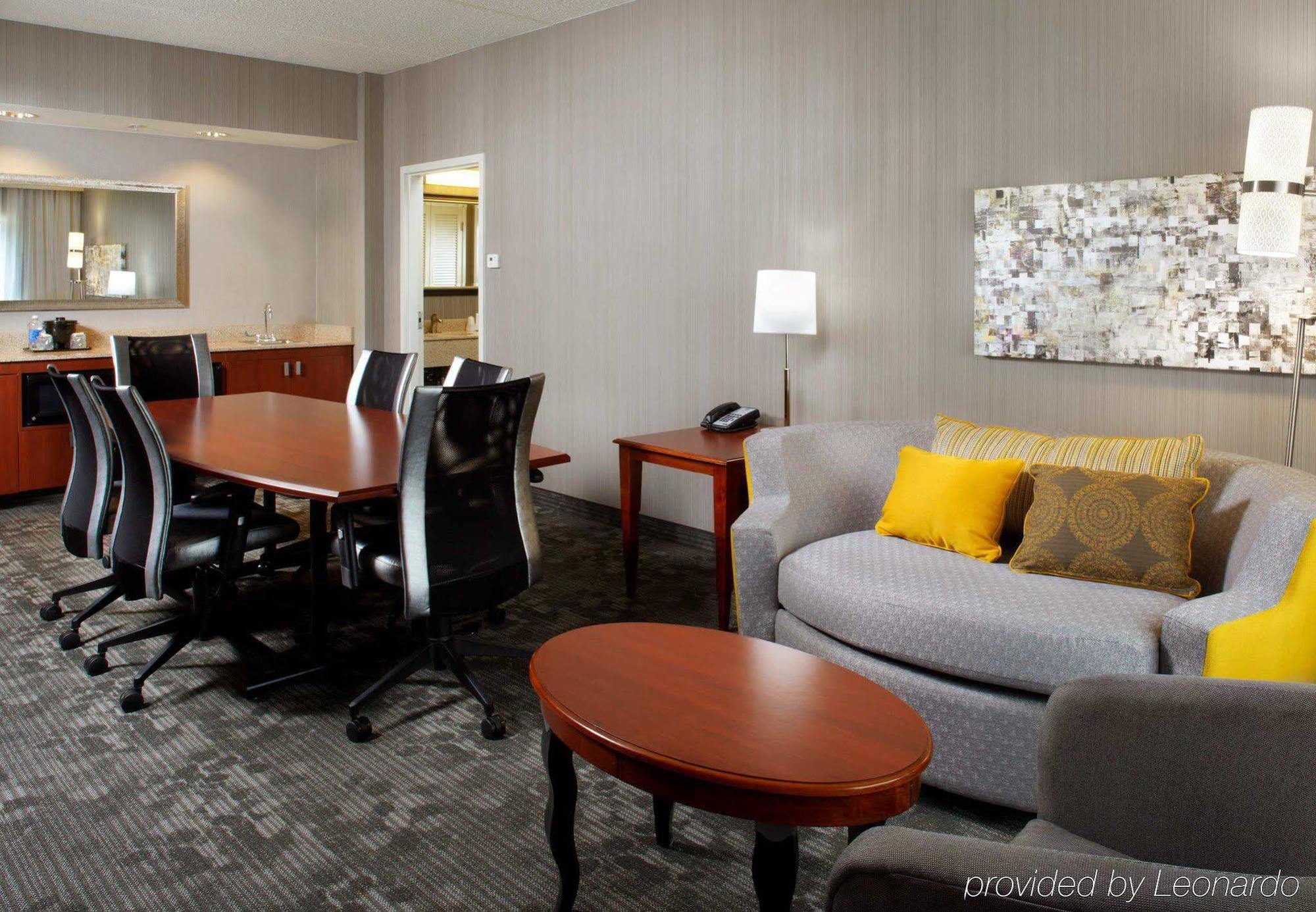 Courtyard Pittsburgh Shadyside Hotel Eksteriør billede